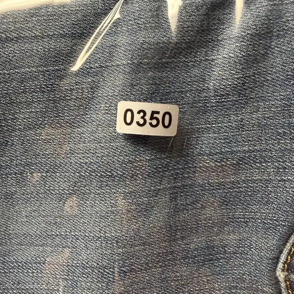 Levi-s Men's Blue and Navy Jeans